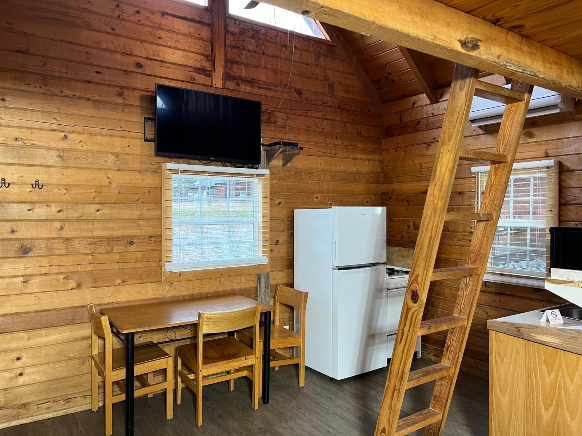 Kozy Haven Log Cabin Rentals Columbia Eksteriør billede