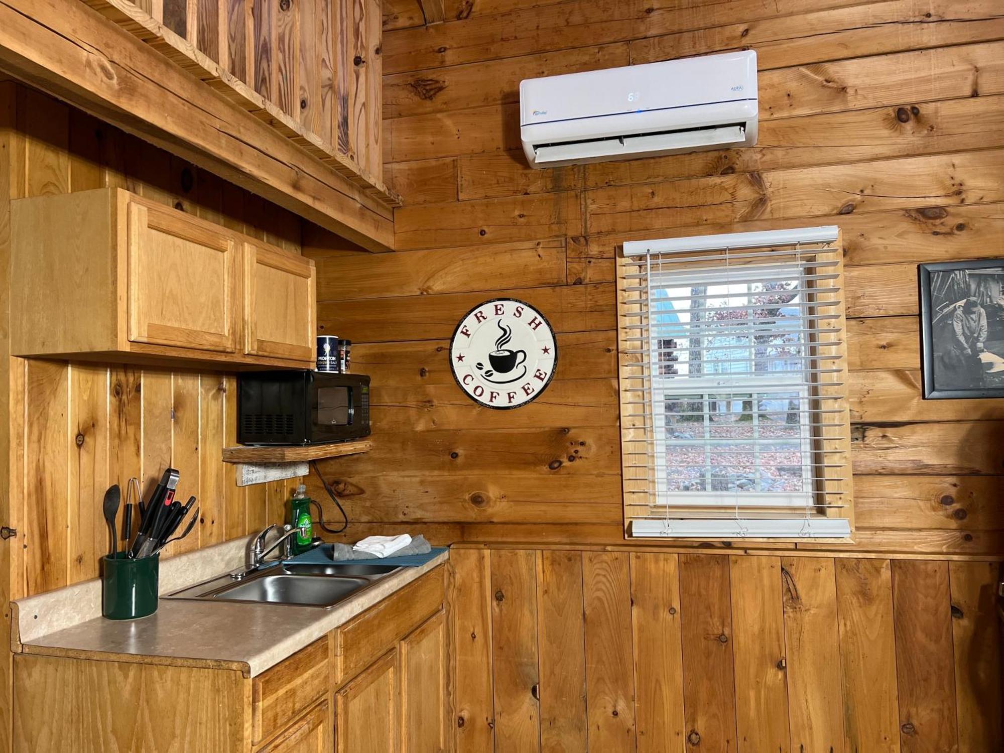 Kozy Haven Log Cabin Rentals Columbia Eksteriør billede